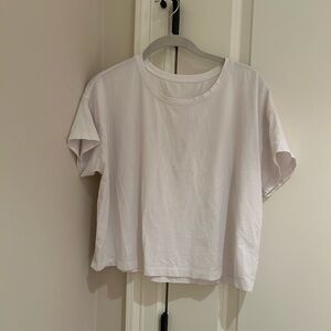 Lululemon Tee